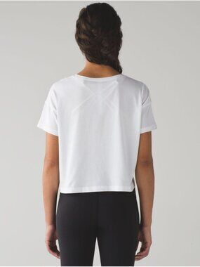 Lululemon Cates Crop Tee White Like New